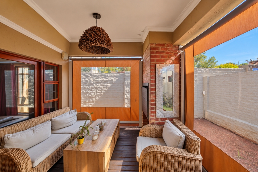3 Bedroom Property for Sale in Bronberg Gauteng