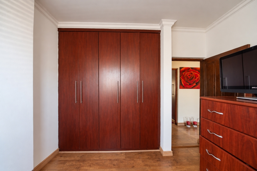 3 Bedroom Property for Sale in Bronberg Gauteng
