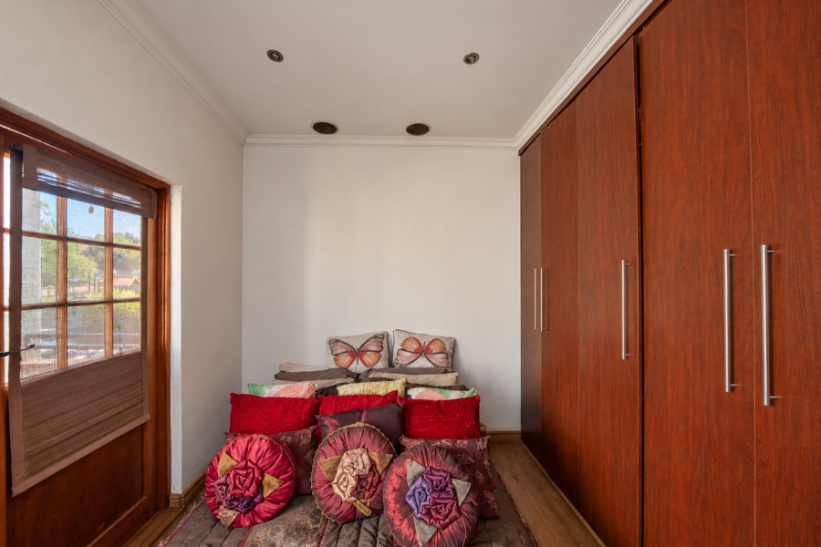 3 Bedroom Property for Sale in Bronberg Gauteng
