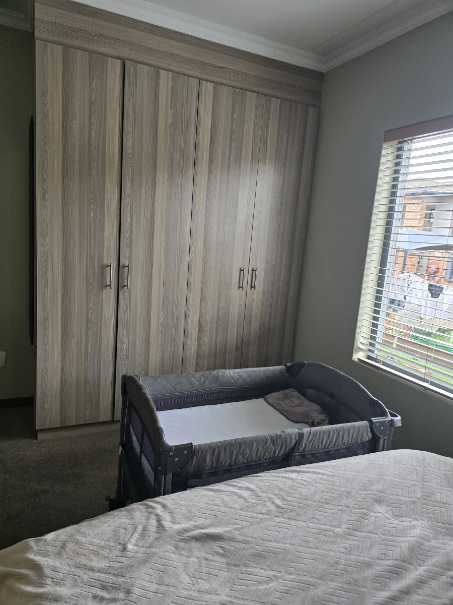 To Let 3 Bedroom Property for Rent in Noordwyk Gauteng