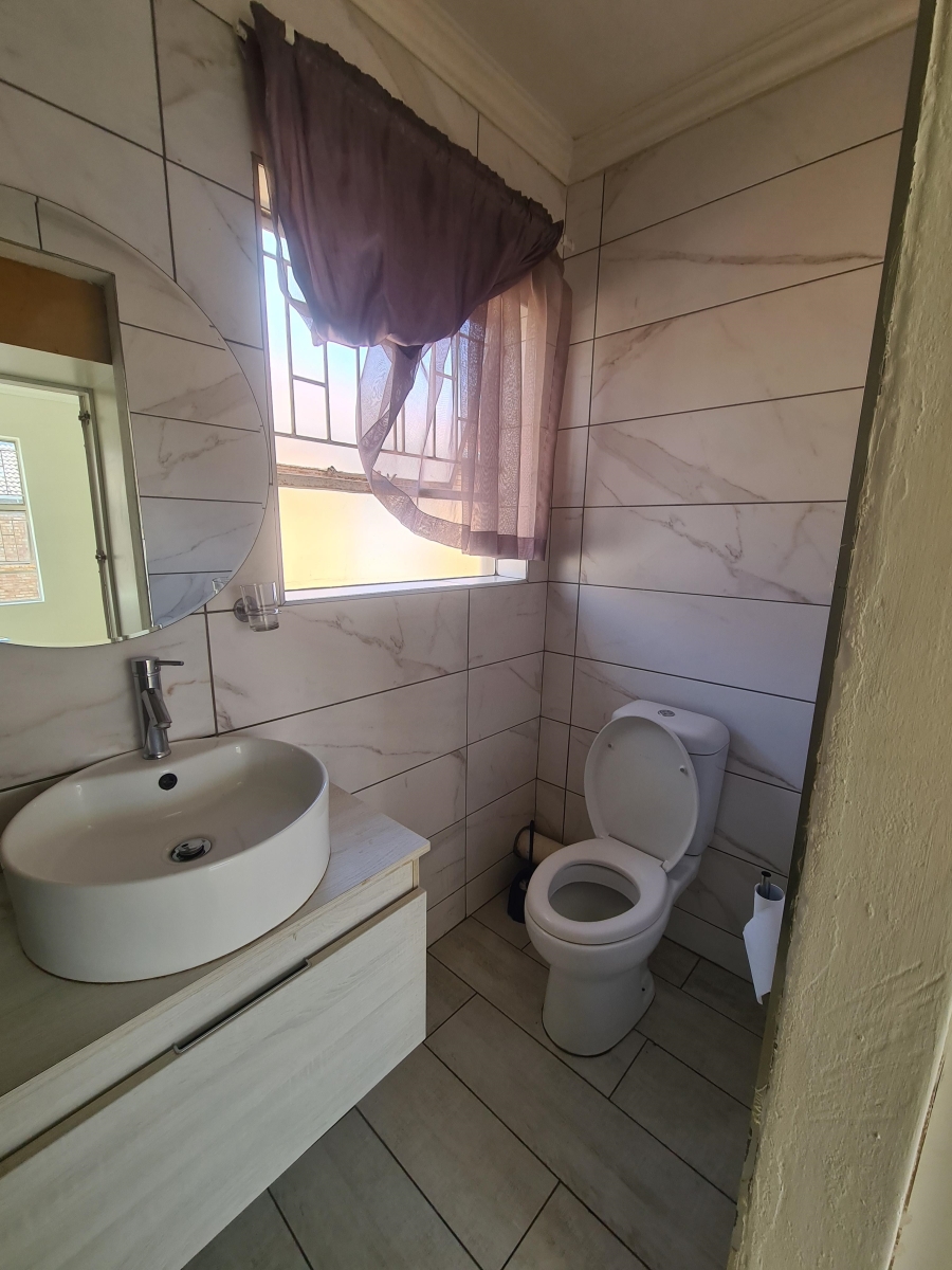 To Let 3 Bedroom Property for Rent in Honeydew Gauteng