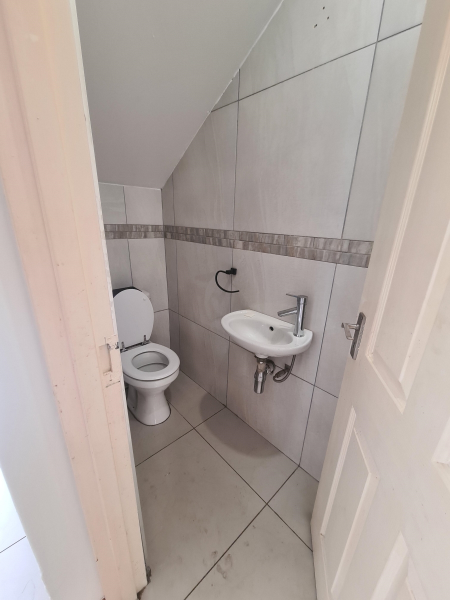 To Let 3 Bedroom Property for Rent in Honeydew Gauteng