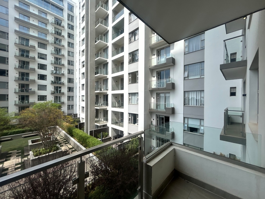 To Let 2 Bedroom Property for Rent in Rosebank Gauteng