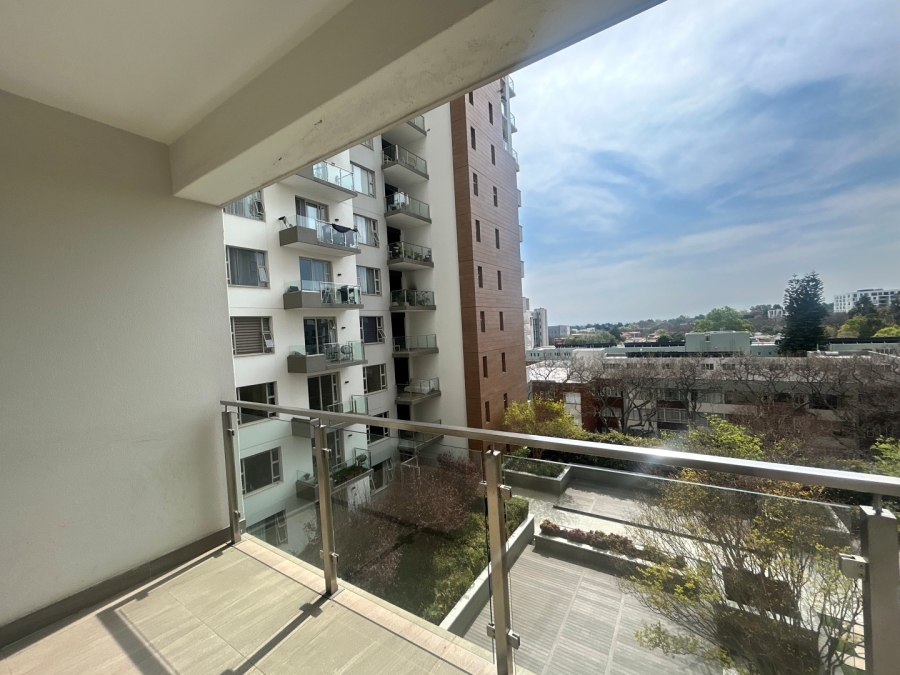 To Let 2 Bedroom Property for Rent in Rosebank Gauteng
