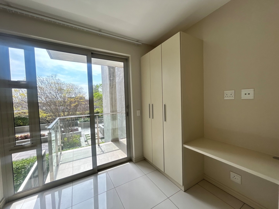To Let 2 Bedroom Property for Rent in Rosebank Gauteng