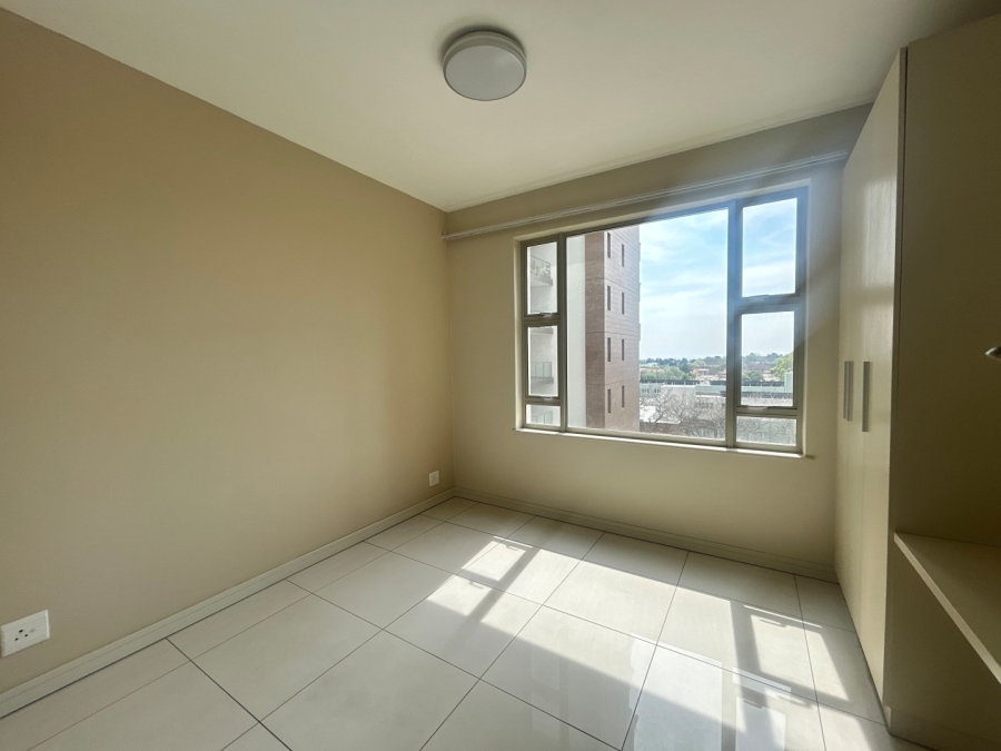 To Let 2 Bedroom Property for Rent in Rosebank Gauteng