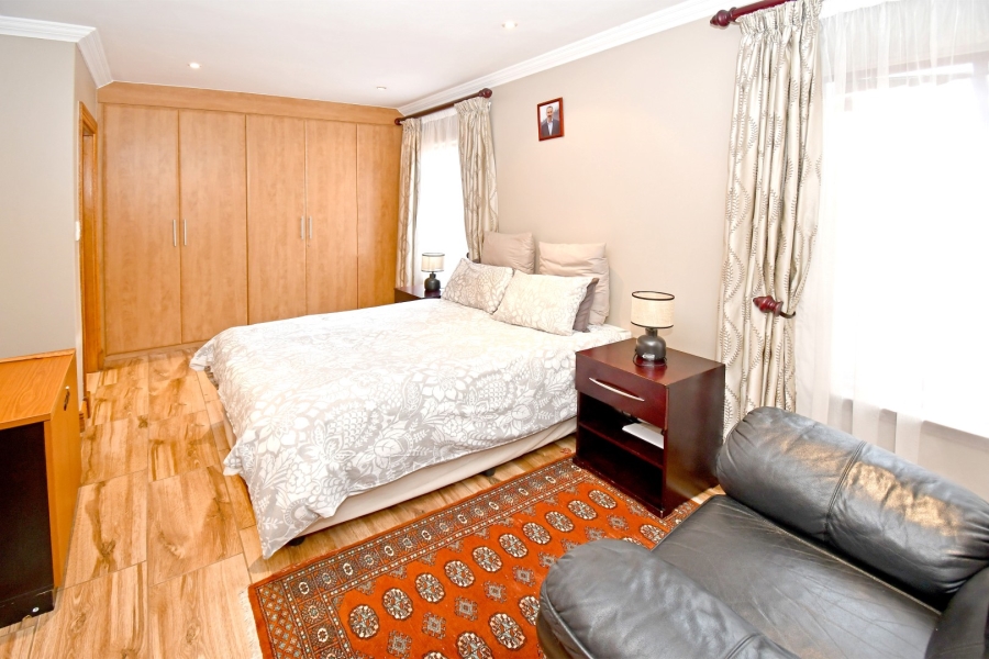 3 Bedroom Property for Sale in Morningside Gauteng