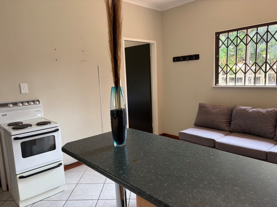 To Let 1 Bedroom Property for Rent in Robindale Gauteng