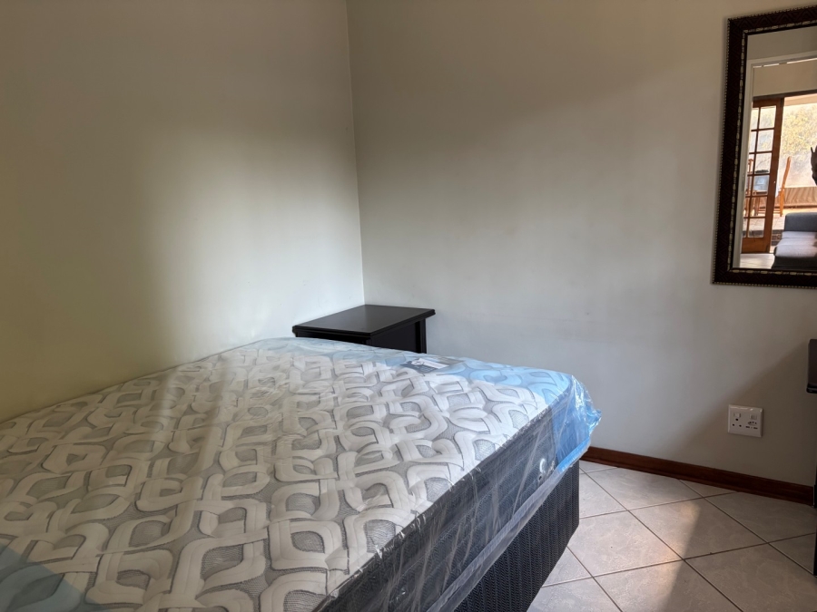 To Let 1 Bedroom Property for Rent in Robindale Gauteng