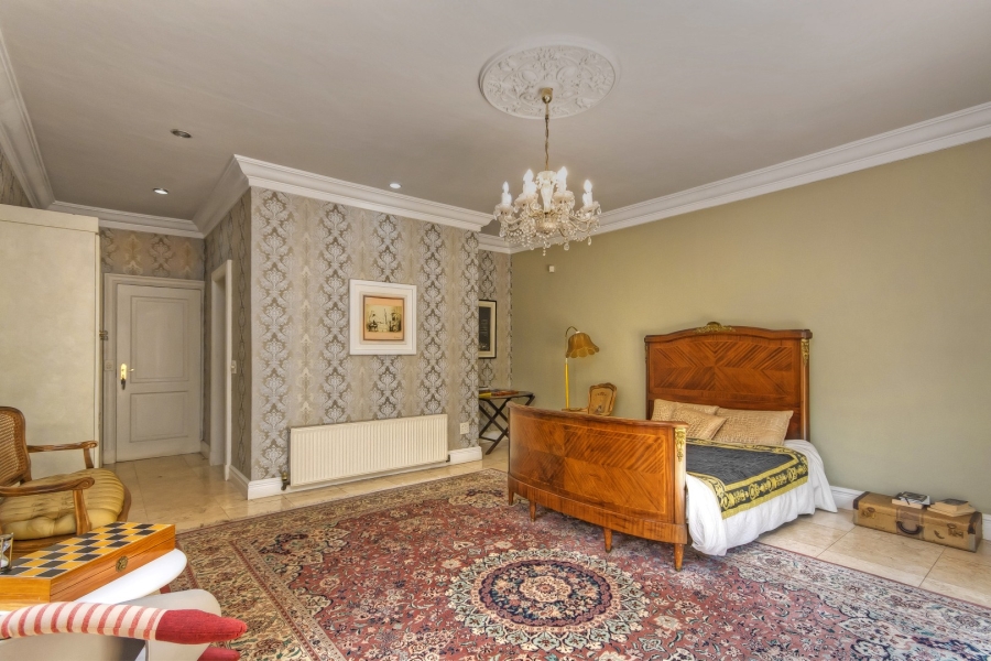 3 Bedroom Property for Sale in Sandhurst Gauteng
