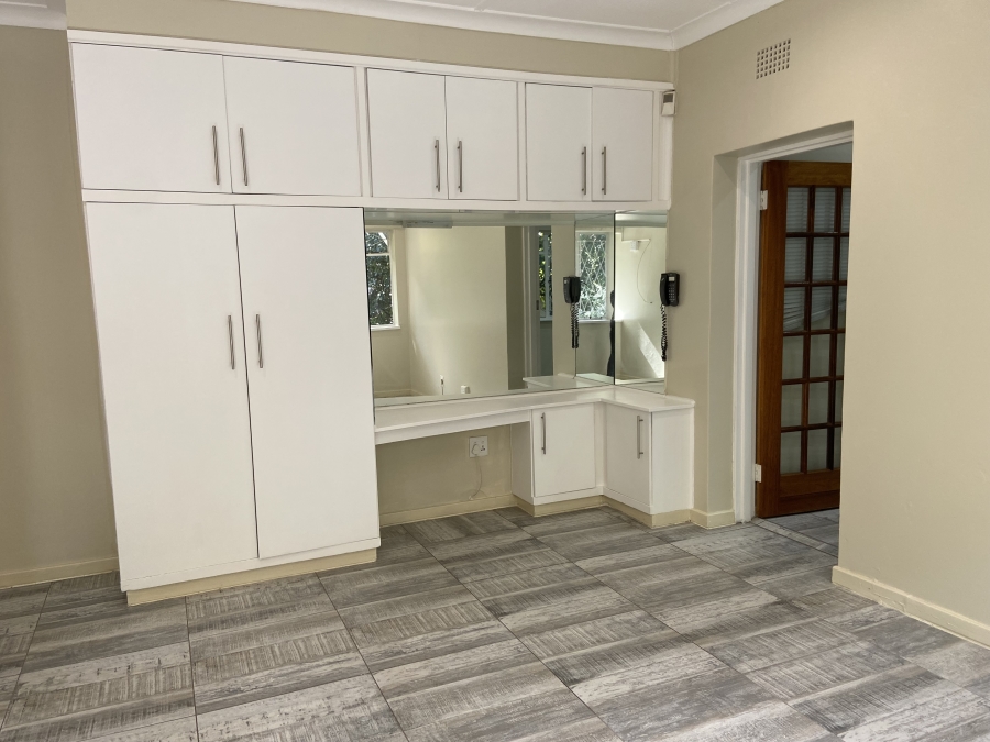 To Let 4 Bedroom Property for Rent in Linden Gauteng