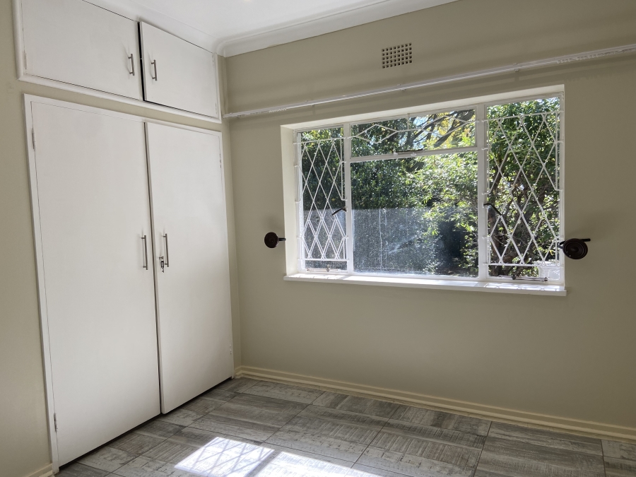 To Let 4 Bedroom Property for Rent in Linden Gauteng