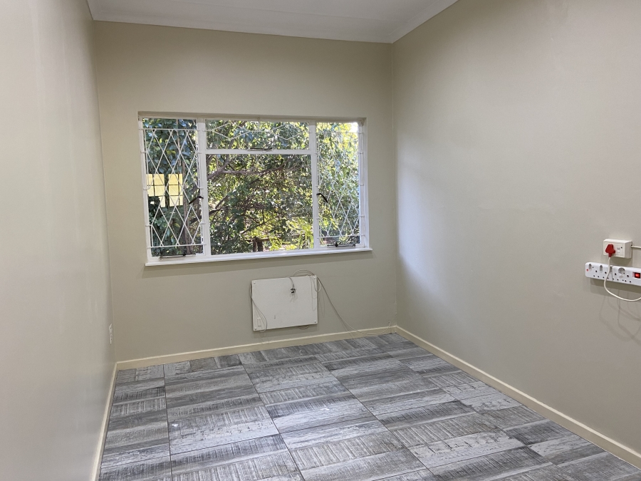 To Let 4 Bedroom Property for Rent in Linden Gauteng