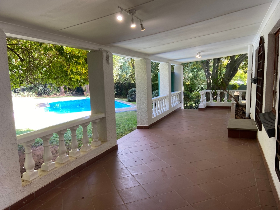 To Let 4 Bedroom Property for Rent in Linden Gauteng
