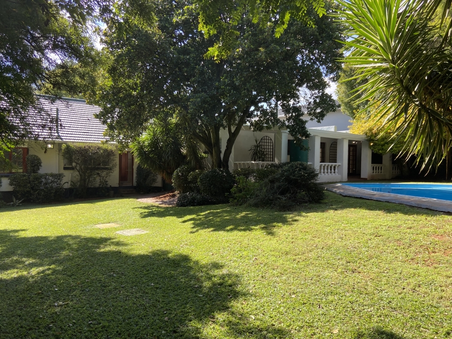 To Let 4 Bedroom Property for Rent in Linden Gauteng