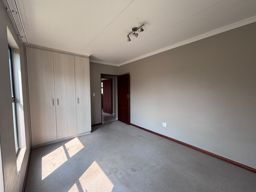 To Let 3 Bedroom Property for Rent in Summerset Gauteng