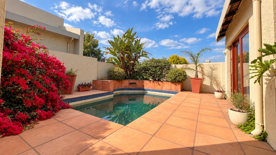 3 Bedroom Property for Sale in Lonehill Gauteng