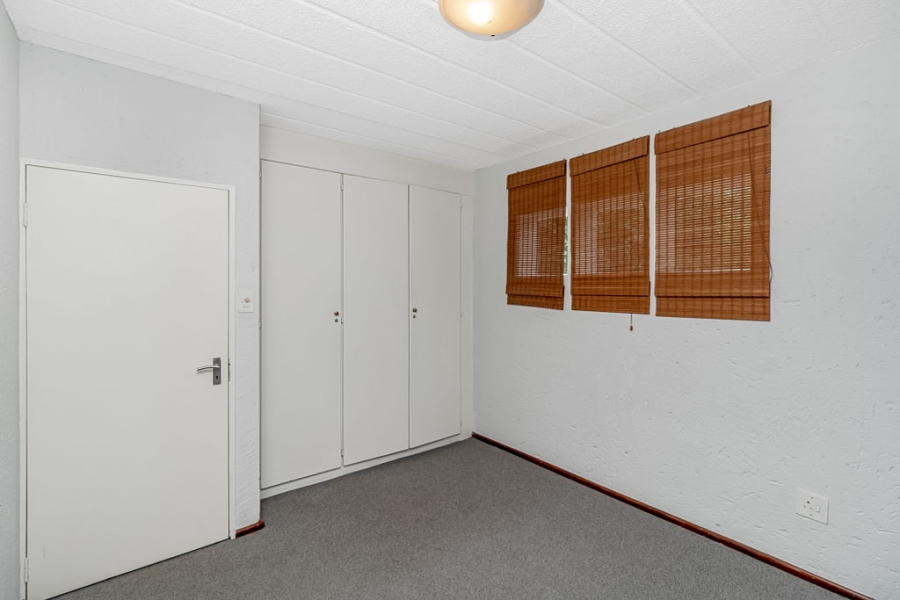 To Let 2 Bedroom Property for Rent in Craighall Gauteng