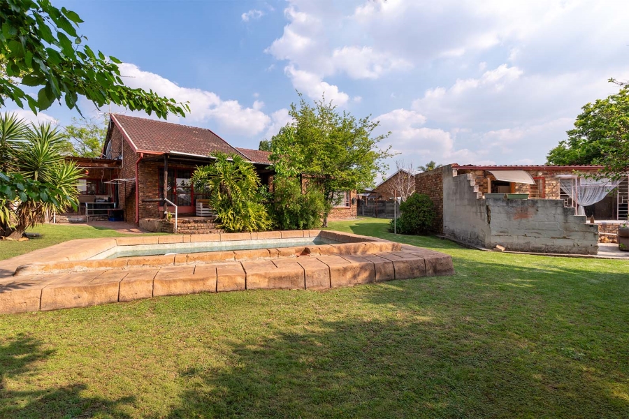 3 Bedroom Property for Sale in Norkem Park Gauteng