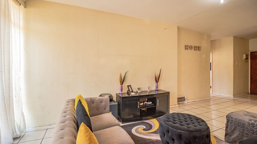 30 Bedroom Property for Sale in Rosettenville Gauteng