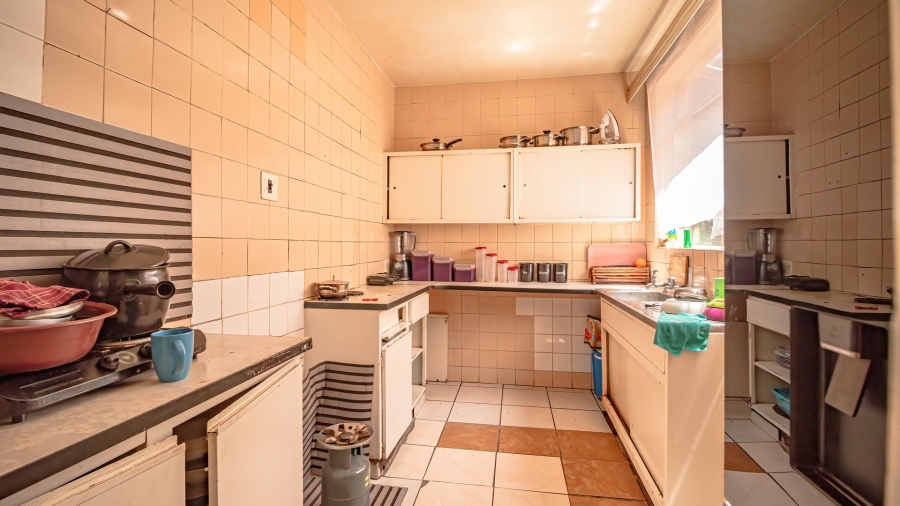 30 Bedroom Property for Sale in Rosettenville Gauteng