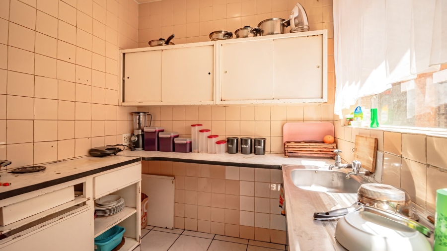 30 Bedroom Property for Sale in Rosettenville Gauteng