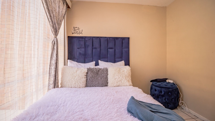 30 Bedroom Property for Sale in Rosettenville Gauteng