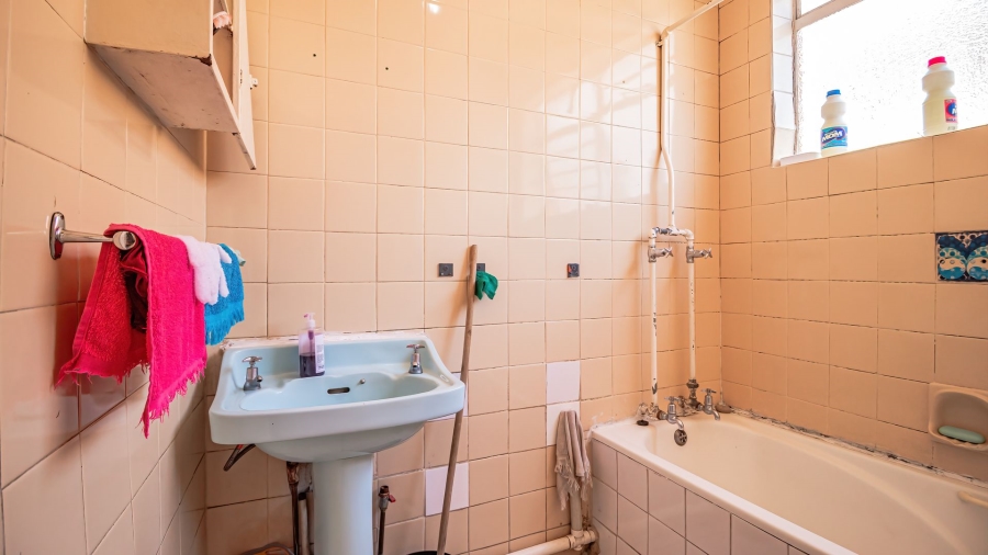 30 Bedroom Property for Sale in Rosettenville Gauteng