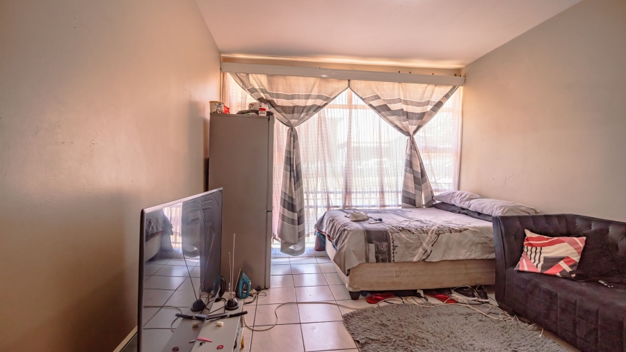 30 Bedroom Property for Sale in Rosettenville Gauteng