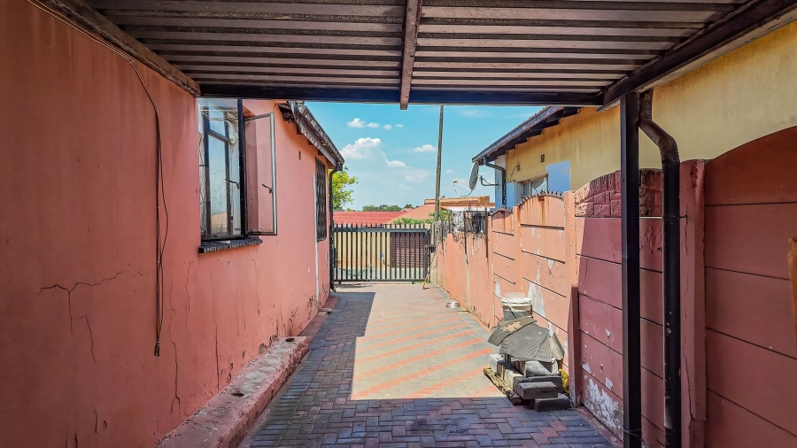 3 Bedroom Property for Sale in Riverlea Gauteng