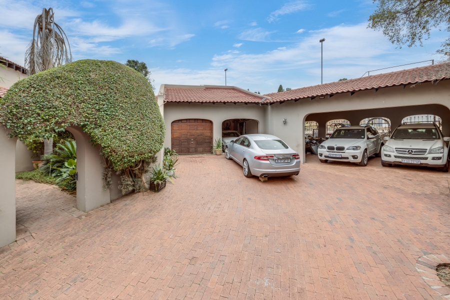 4 Bedroom Property for Sale in Morningside Gauteng