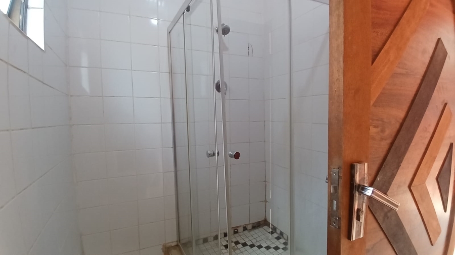 1 Bedroom Property for Sale in Mohlakeng Gauteng