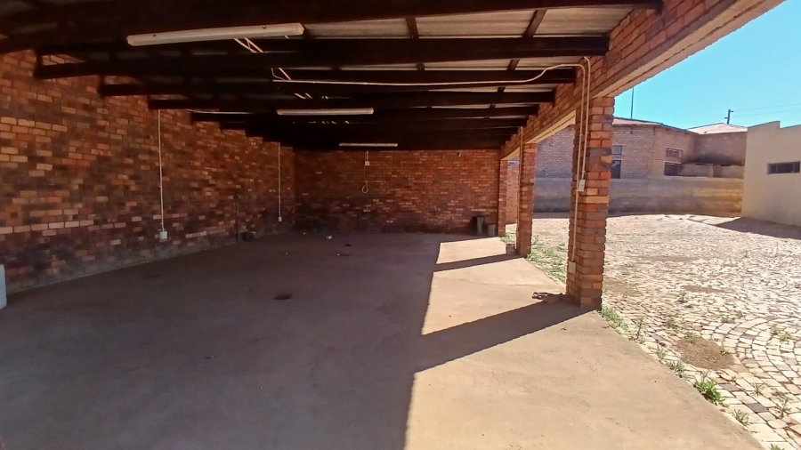 0 Bedroom Property for Sale in Mohlakeng Gauteng