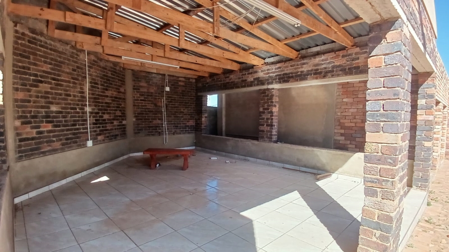 0 Bedroom Property for Sale in Mohlakeng Gauteng