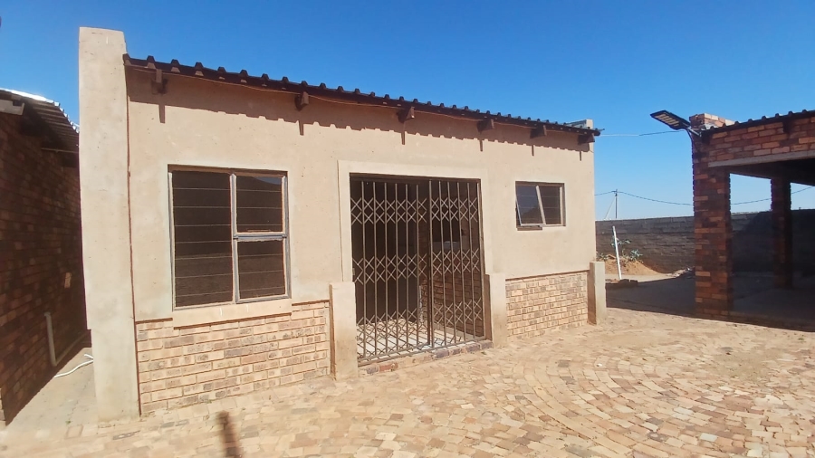 0 Bedroom Property for Sale in Mohlakeng Gauteng