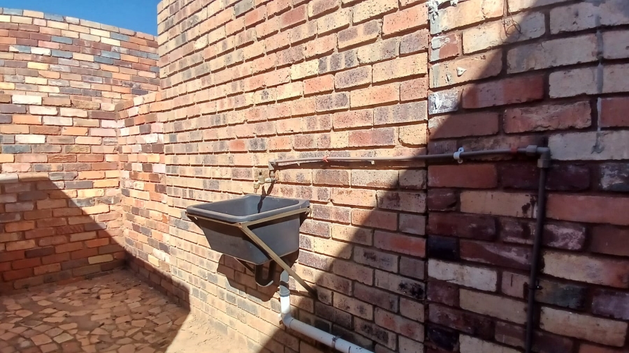 0 Bedroom Property for Sale in Mohlakeng Gauteng