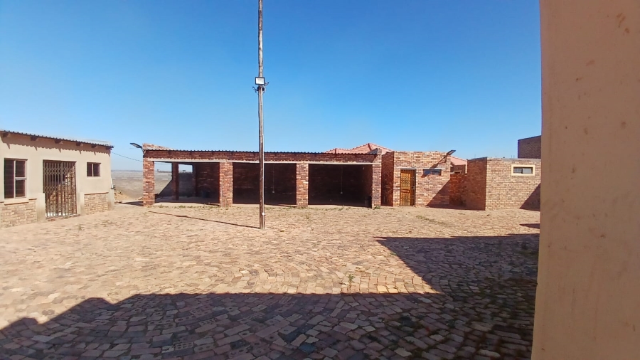 0 Bedroom Property for Sale in Mohlakeng Gauteng