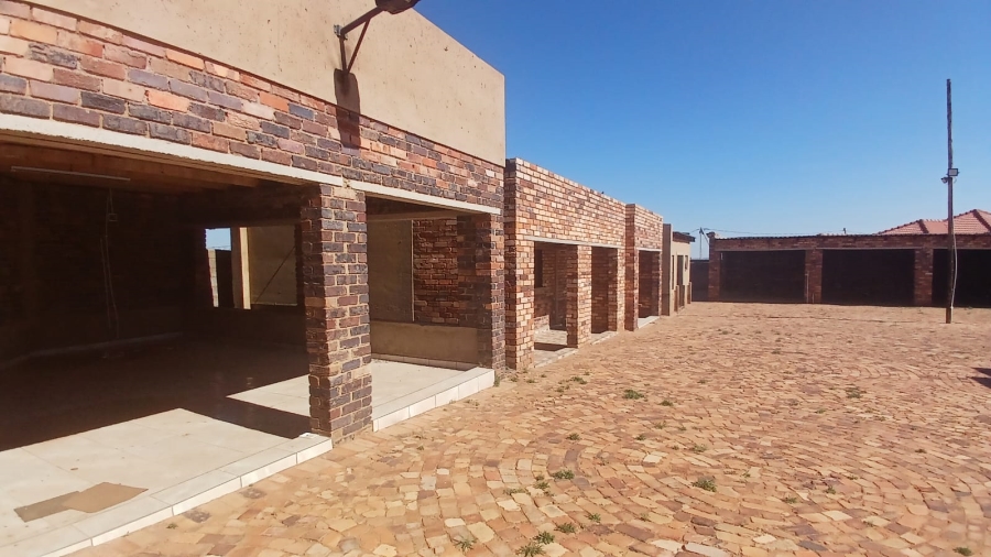 0 Bedroom Property for Sale in Mohlakeng Gauteng