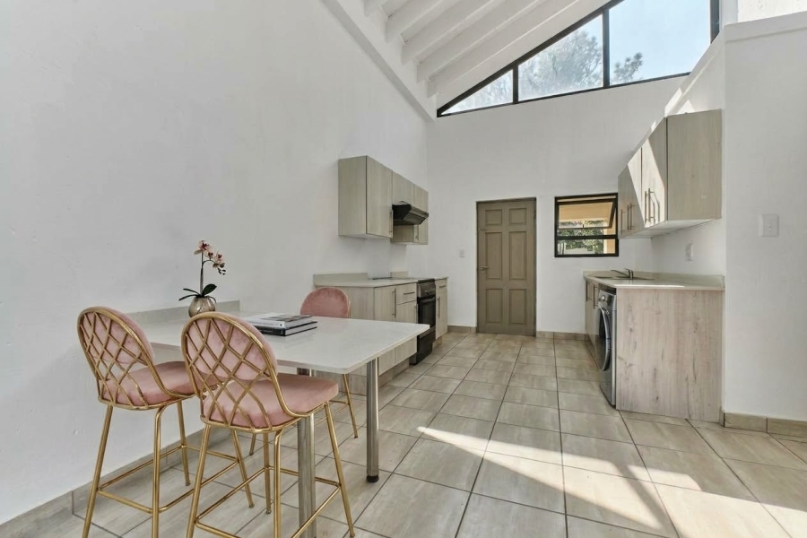 2 Bedroom Property for Sale in Beverley Gauteng