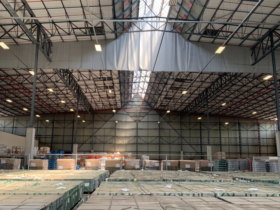 To Let Commercial Property for Rent in Gosforth Park Gauteng