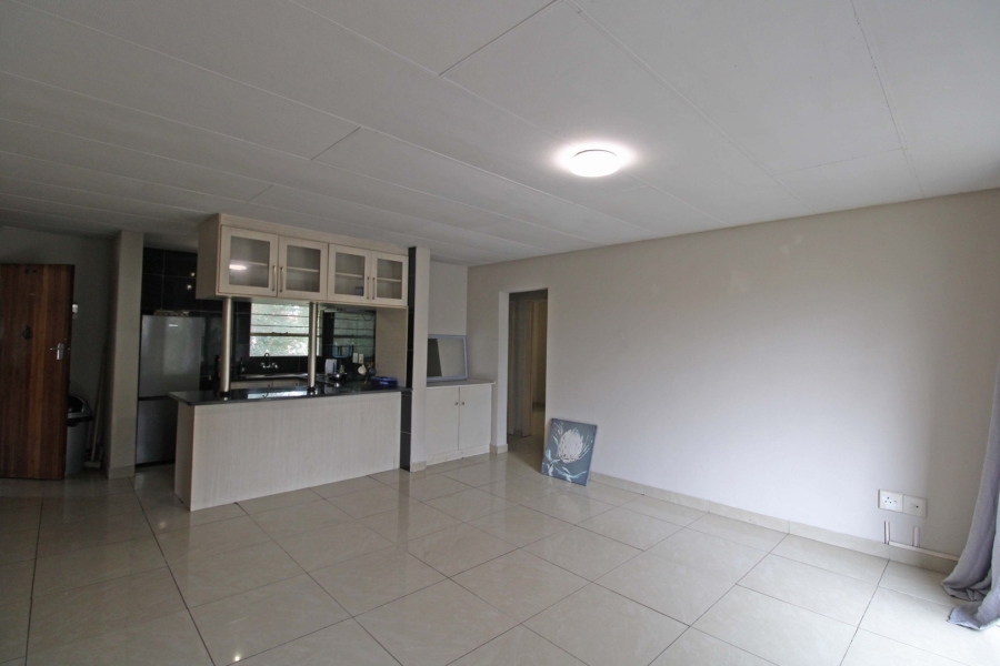 2 Bedroom Property for Sale in Vorna Valley Gauteng