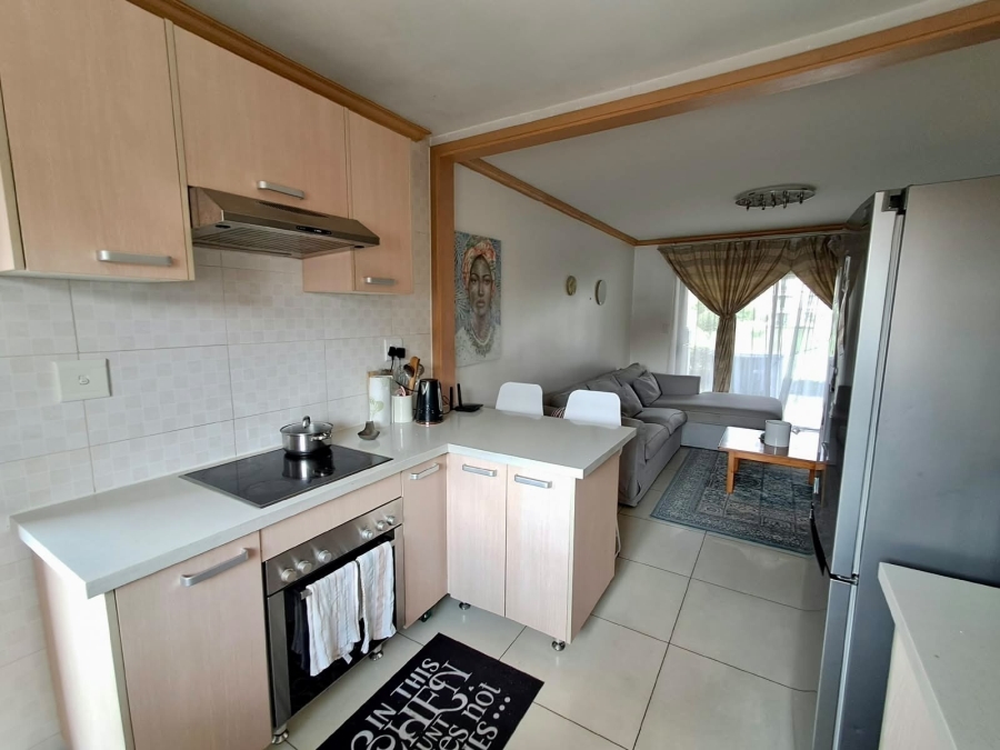 2 Bedroom Property for Sale in Halfway Gardens Gauteng