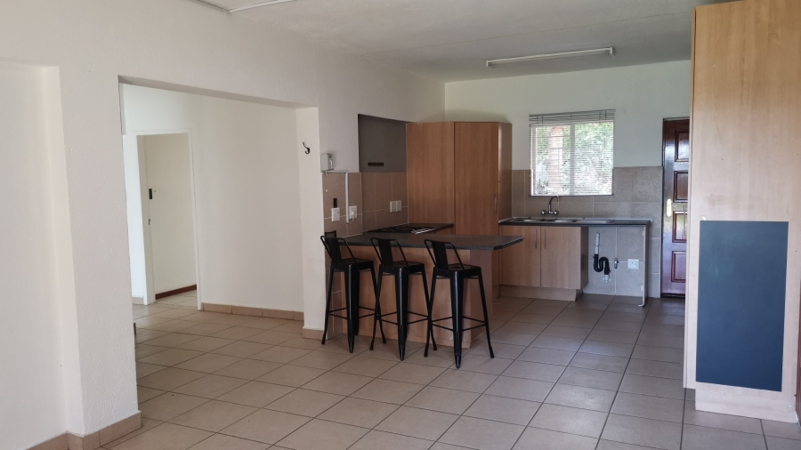 To Let 3 Bedroom Property for Rent in Pomona AH Gauteng