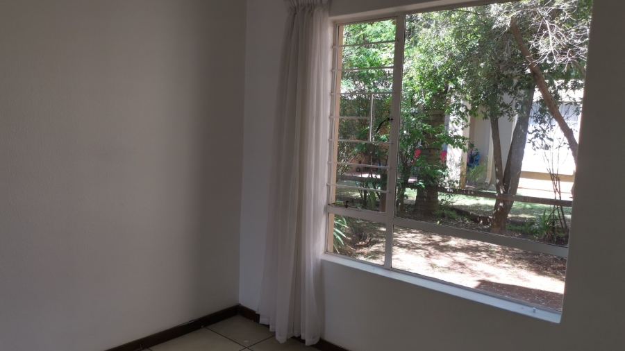To Let 3 Bedroom Property for Rent in Pomona AH Gauteng