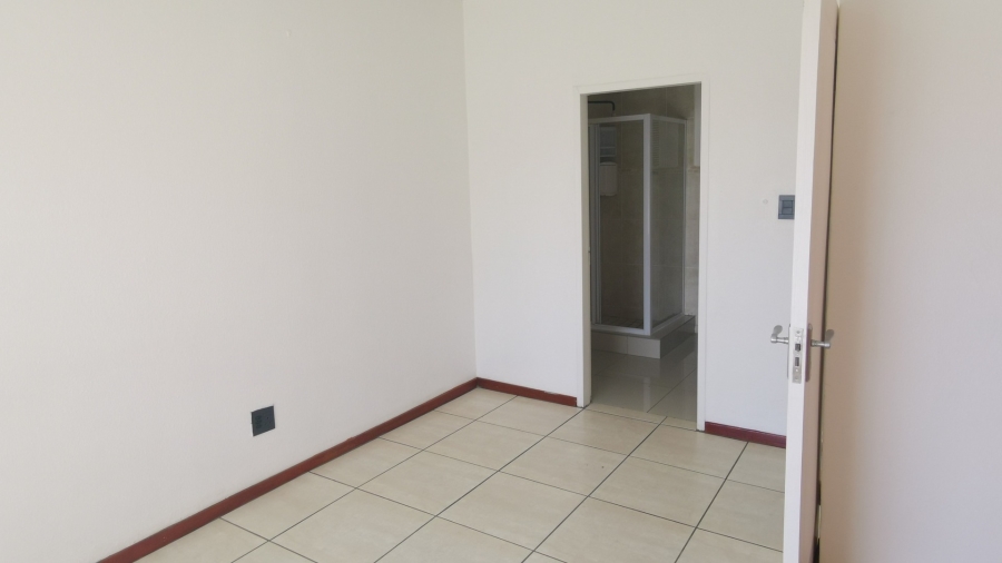 To Let 3 Bedroom Property for Rent in Pomona AH Gauteng