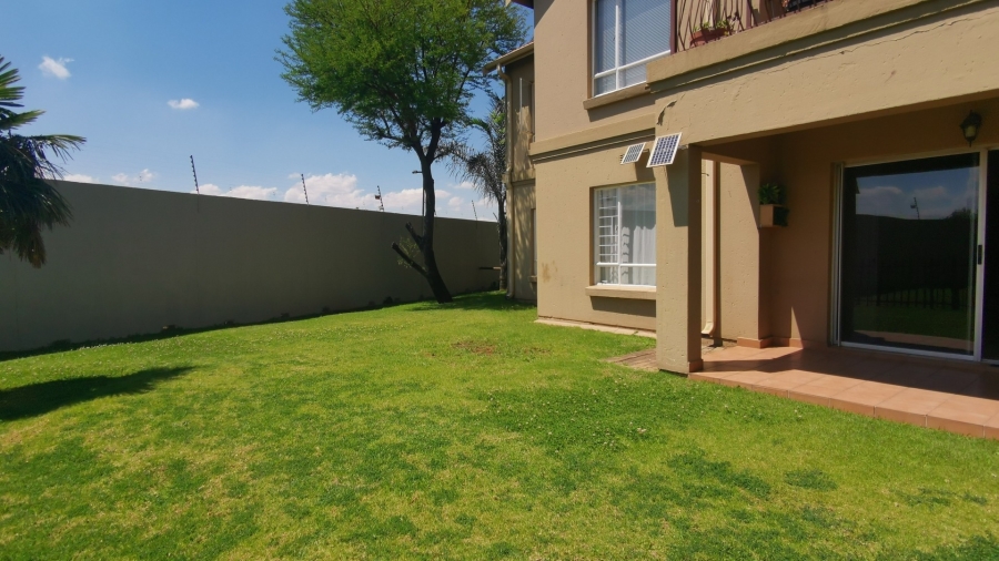 To Let 3 Bedroom Property for Rent in Pomona AH Gauteng
