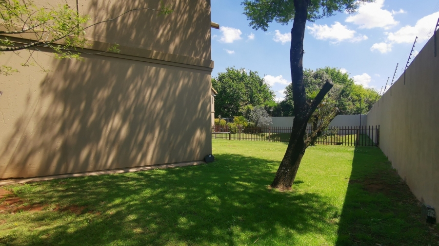 To Let 3 Bedroom Property for Rent in Pomona AH Gauteng