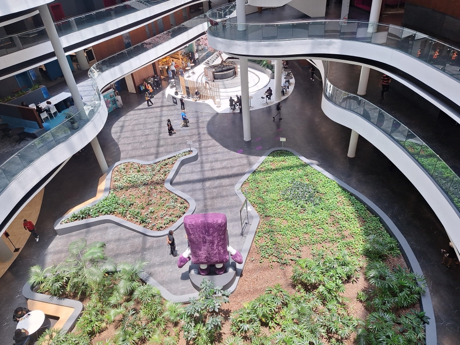 To Let Commercial Property for Rent in Sandhurst Gauteng