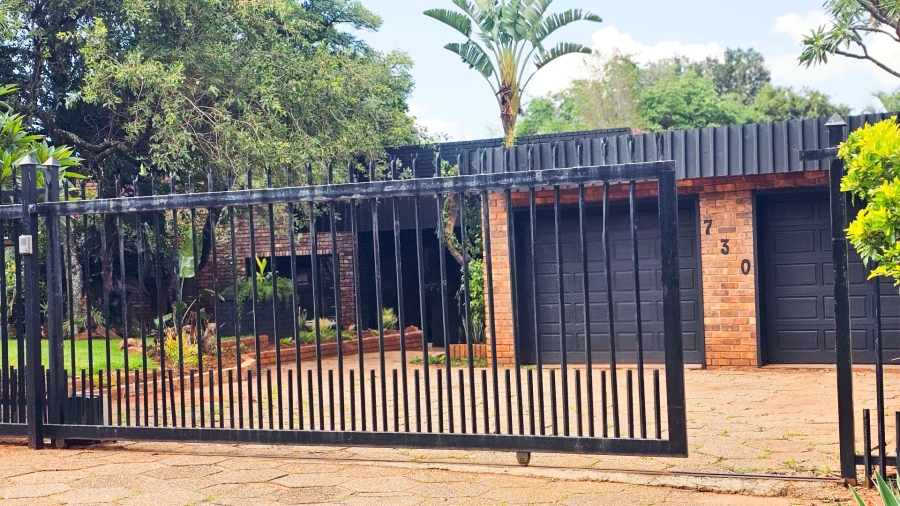 4 Bedroom Property for Sale in Florauna Gauteng