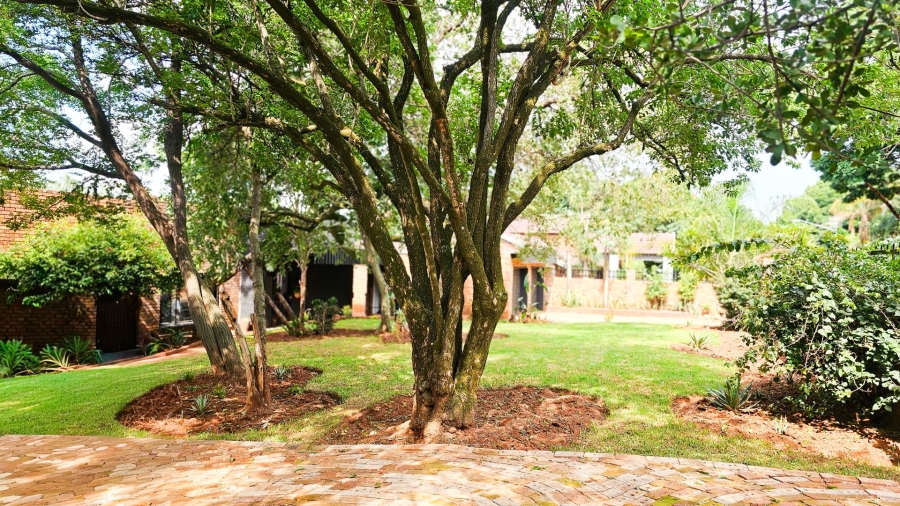 4 Bedroom Property for Sale in Florauna Gauteng